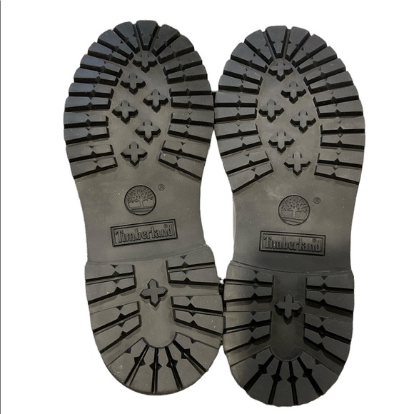 Last one 9.5 Timberland Womens heritage 6" waterproof boot - Picture 4 of 7